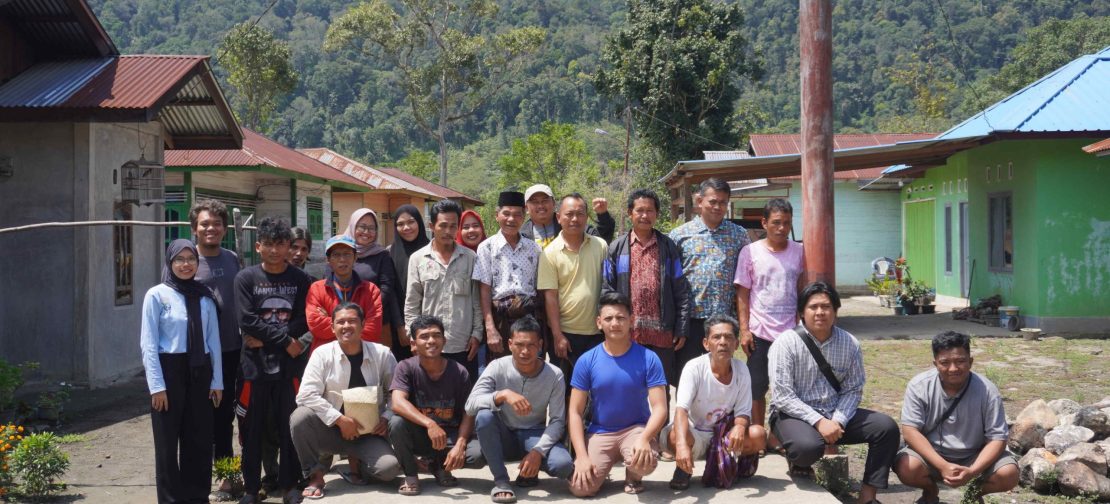 Kepala Kantor Wilayah Badan Registrasi Wilayah Adat (BRWA) Sumatera Utara, Roganda Simanjuntak mengatakan, selama dua hari pihaknya bersama Green Justice Indonesia (GJI) melakukan penggalian informasi dari orang tua, perempuan, raja ni huta, terlihat dengan jelas bahwa mereka sangat berhasil mengelola wilayah adatnya ini dengan sangat baik.