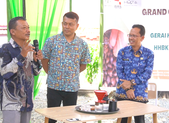 Praktisi kopi Wahid Harahap