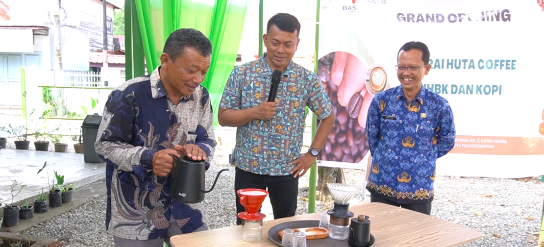 Praktisi kopi Wahid Harahap