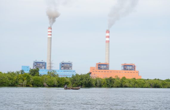Kehidupan nelayan di sekitar PLTU Pangkalan Susu menjadi sorotan dalam transisi energi berkeadilan, terutama terkait kesehatan, lingkungan, dan keberlanjutan mata pencaharian.