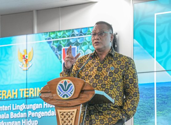 Menteri LH/Kepala BPLH Moh. Jumhur Hidayat