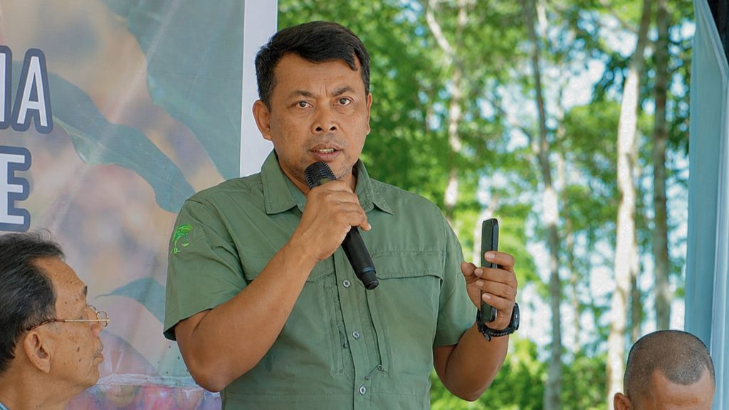 Direktur Green Justice Indonesia (GJI) Panut Hadisiswoyo mengatakan pihaknya berupaya membangun model pengelolaan yang mempertemukan kepentingan ekonomi masyarakat dengan perlindungan lingkungan.