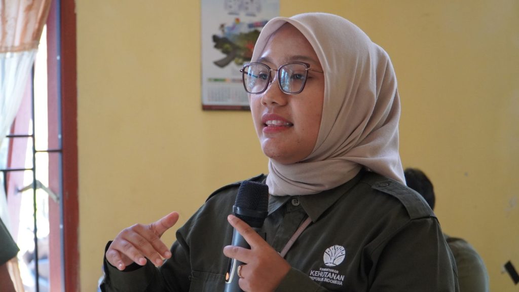 PEH BBKSDA Sumut Pebry Editiani mengatakan, upaya menjaga kawasan konservasi dan satwa liar tidak cukup hanya dilakukan melalui patroli dan penegakan hukum. Keterlibatan masyarakat yang tinggal di sekitar kawasan dinilai menjadi bagian penting karena mereka merupakan pihak yang paling dekat dengan hutan dan satwa.
